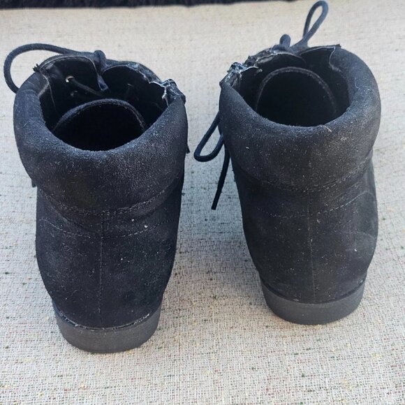 Torrid Women Boot Black Suede Upper Shoes High Top Lace Up Bootie Size 10 - Picture 10 of 11